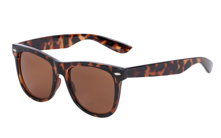 Wayfarer met bruine glazen