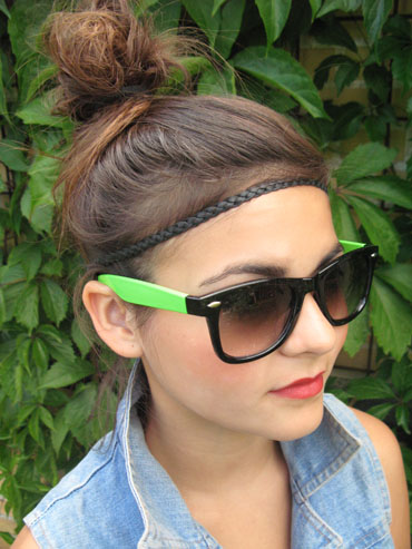 Zwarte wayfarer met neon groen - sunlooper.be - billede 2